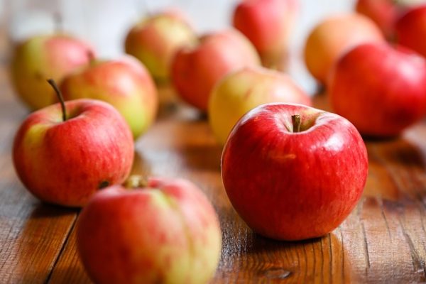 Red Apples - Image 2